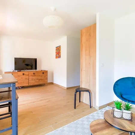 Apartment Select'sohome - T2 Proche De La Station Balneaire De La Faviere Avec Parking Prive ! - Azur-17 Bormes-les-Mimosas